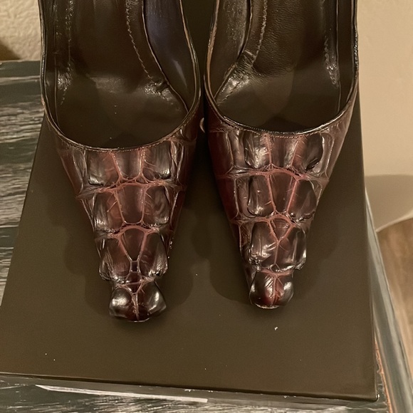 TOM FORD GUCCI CROC 🐊 hornback pump NWB 7.5 or 7 - Picture 1 of 16